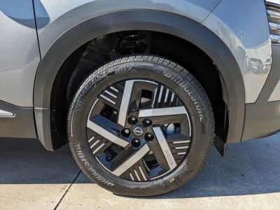 2026 Nissan Kicks — photo 11 view