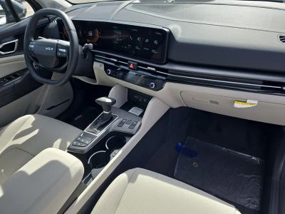 2026 Kia Sportage — photo 12 view