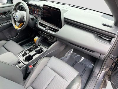 2026 Subaru Outback — photo 13 view