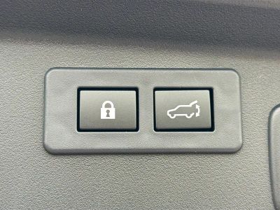 2026 Subaru Outback — photo 12 view