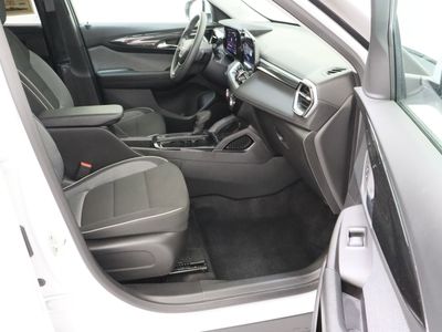 2026 Chevrolet Trailblazer FWD — photo 34 view