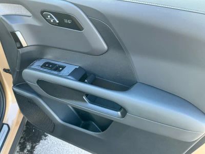 2027 Kia Telluride Hybrid - Photo 21