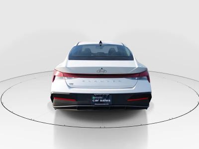 2024 Hyundai Elantra - Photo 6