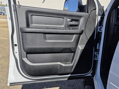 2021 Ram 2500 — photo 14 view