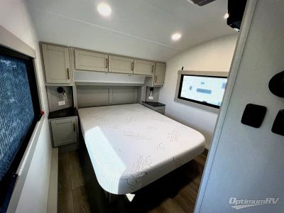 2025 Brinkley RV Model Z — photo 16 view