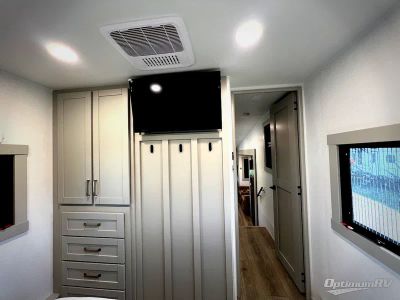 2025 Brinkley RV Model Z — photo 17 view