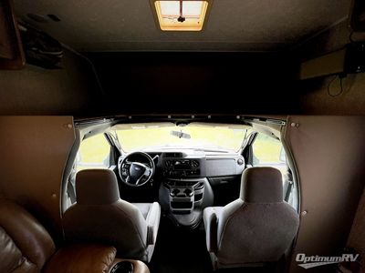 2021 Coachmen Freelander - Photo 6