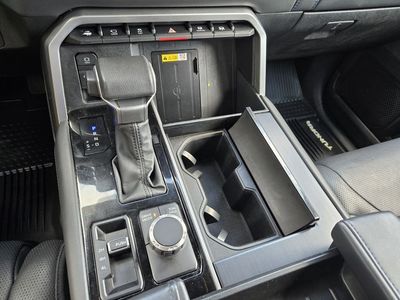 2023 Toyota Tundra Hybrid — photo 14 view