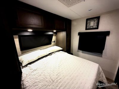 2026 Venture RV SportTrek - Photo 25