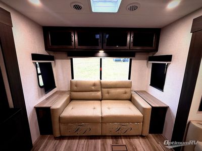 2026 Venture RV SportTrek - Photo 11
