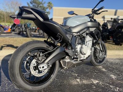 2026 CFMOTO 675NK - Photo 4