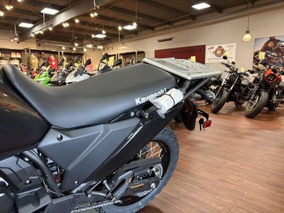 2025 Kawasaki KLR650 S Pearl Crystal White/Metallic Carbon Gray - Photo 10
