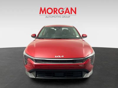 2025 Kia K4 — photo 9 view