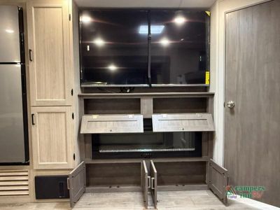 2026 Coachmen RV Catalina Legacy — photo 27 view