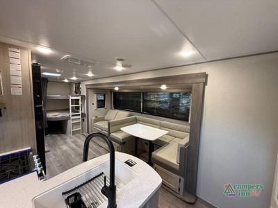 2026 Coachmen RV Catalina Legacy — photo 9 view