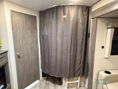 2026 Coachmen RV Catalina Legacy — photo 31 view