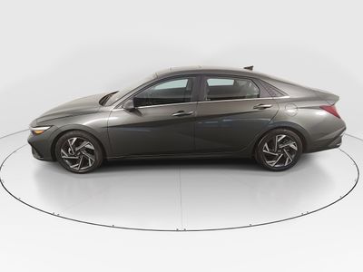 2024 Hyundai Elantra - Photo 4