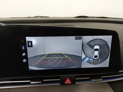 2024 Hyundai Elantra - Photo 16