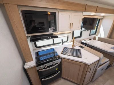 2027 Thor Motor Coach CHATEAU — photo 11 view