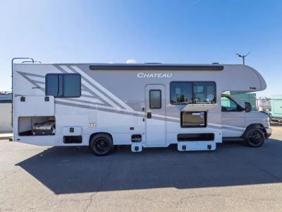 2027 Thor Motor Coach CHATEAU — photo 19 view