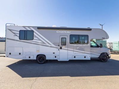 2027 Thor Motor Coach CHATEAU — photo 18 view