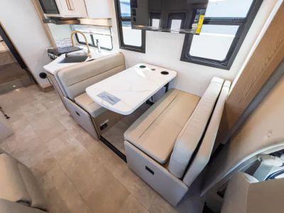 2027 Thor Motor Coach CHATEAU — photo 8 view