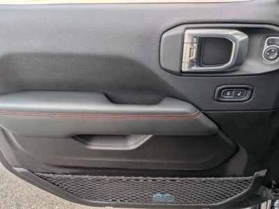 2025 Jeep Wrangler - Photo 26