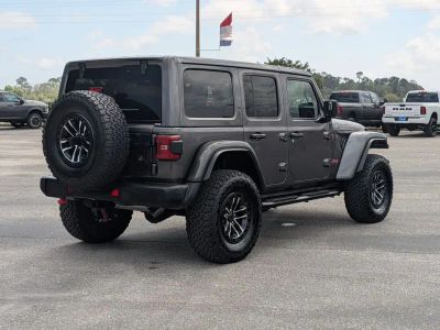 2025 Jeep Wrangler - Photo 5