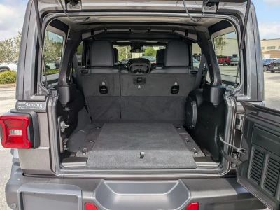 2025 Jeep Wrangler - Photo 23