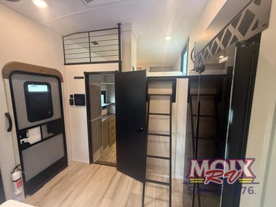 2025 Forest River RV Salem Hemisphere - Photo 18