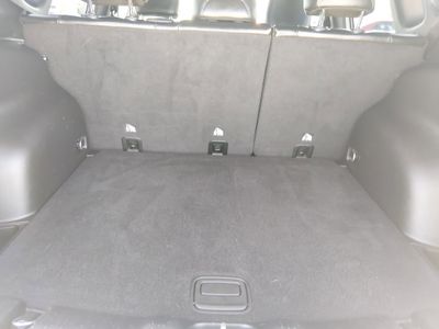 2023 Jeep Compass — photo 11 view