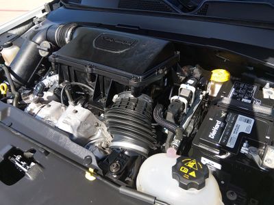 2023 Jeep Compass — photo 9 view