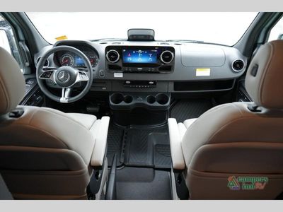 2027 Grech RV Vacanza Ion — photo 11 view