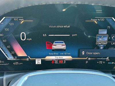 2026 BMW 3 Series — photo 9 view