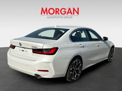 2026 BMW 3 Series — engine compartment view