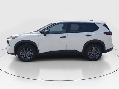 2024 Nissan Rogue - Photo 4