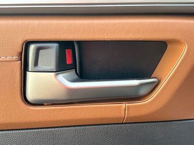 2026 Toyota Tundra — photo 8 view