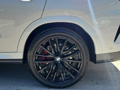 2027 BMW X6 — photo 9 view