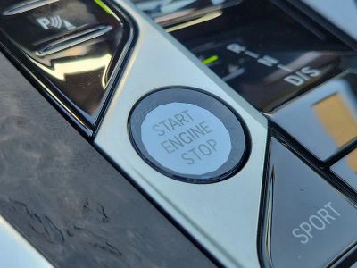 2027 BMW X6 — photo 35 view