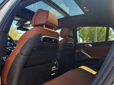 2027 BMW X6 — photo 13 view
