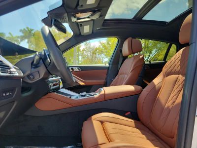 2027 BMW X6 — photo 21 view