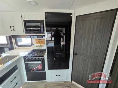 2026 SportTrek Touring Edition STT343VBH - Photo 16