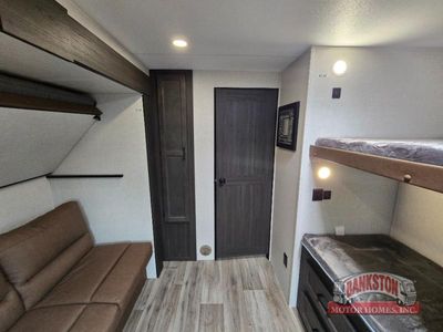 2026 SportTrek Touring Edition STT343VBH - Photo 28
