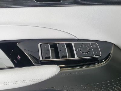 2024 Cadillac LYRIQ — photo 15 view