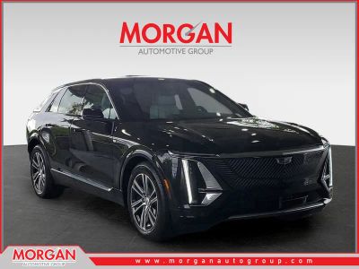 2024 Cadillac LYRIQ Luxury in Stellar Black Metallic — front three-quarter view
