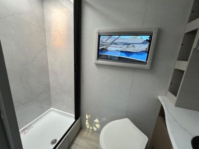 2026 Grand Design Serenova - Photo 28