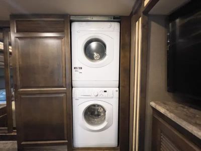 2018 Tiffin ALLEGRO RED — photo 22 view