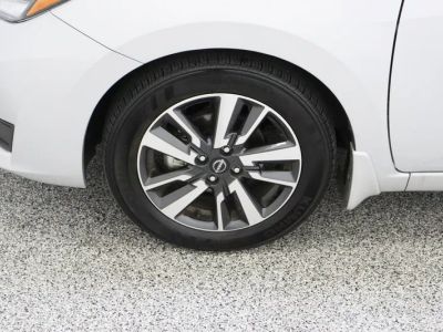 2025 Nissan Versa FWD - Photo 11