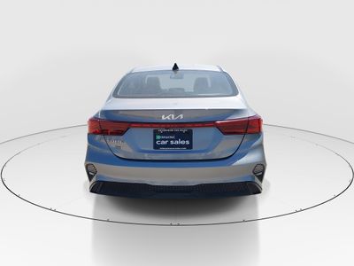 2024 Kia Forte - Photo 6