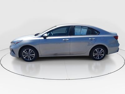 2024 Kia Forte - Photo 4